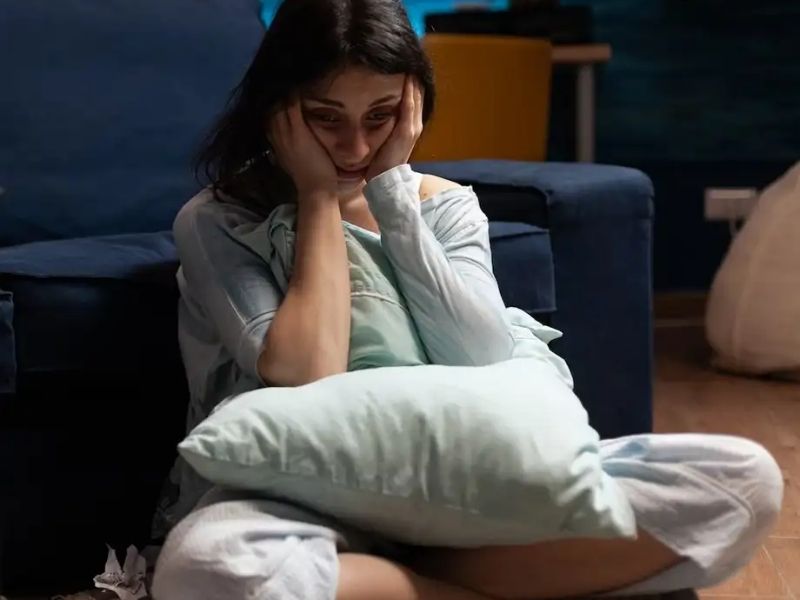 kadinlarda-adet-donemi-depresyonu